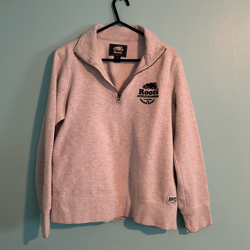 Roots half zip